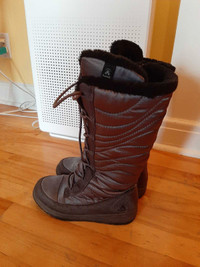 Kamik women winter boots size 6