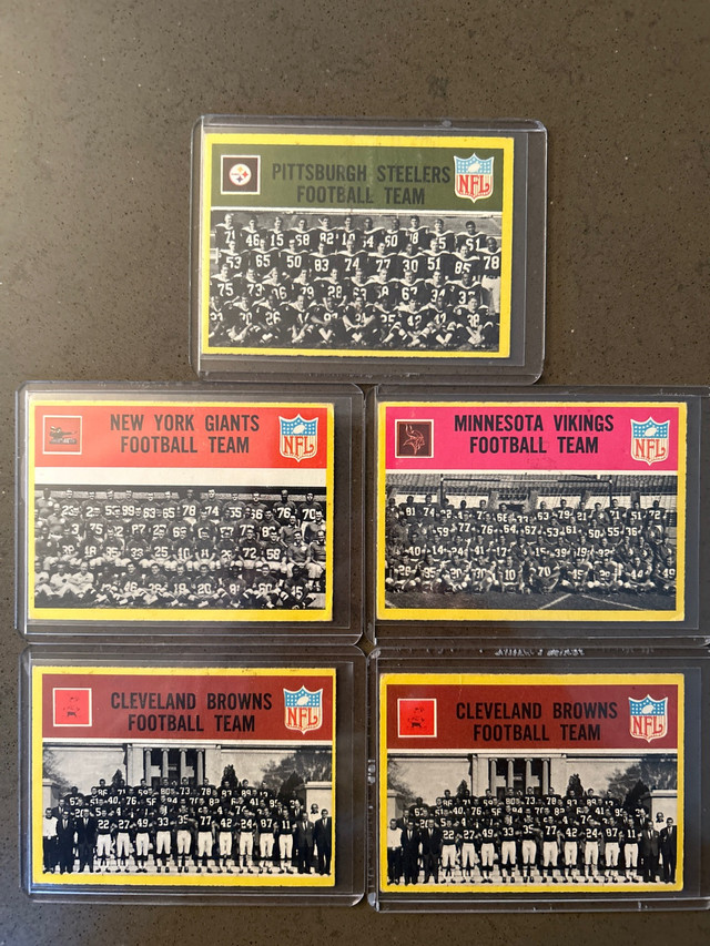 1967 NFL Football Cards  in Arts & Collectibles in Markham / York Region - Image 4
