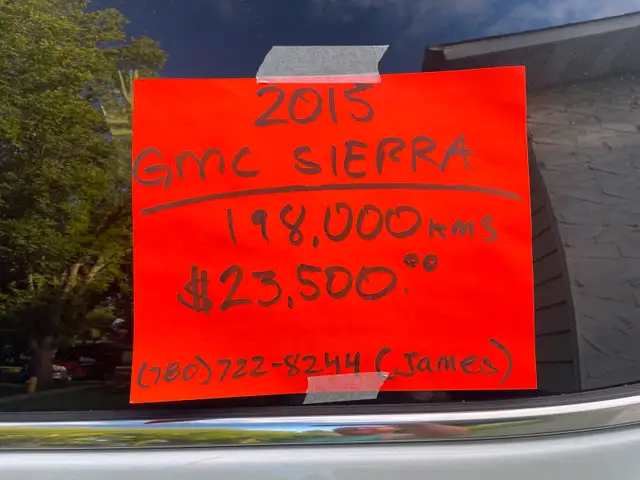 2015 GMC Sierra 1500 Crew Cab in Cars & Trucks in St. Albert - Image 7