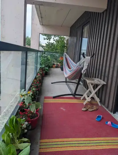 Montcalm, 1 août, 4½ chauffé/éclairé, balcon, piscine, garage