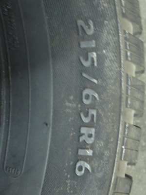 215 65R16 ARCTIC CLAW SNOW TIRES in Tires & Rims in City of Toronto - Image 5