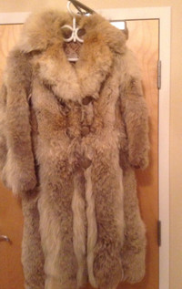 Manteau de fourrure loup de Montana.