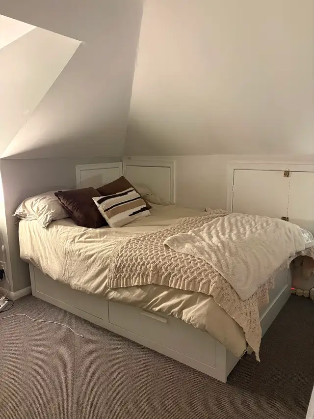 IKEA BRIMNES BED Twin/Double in Beds & Mattresses in Kingston - Image 2