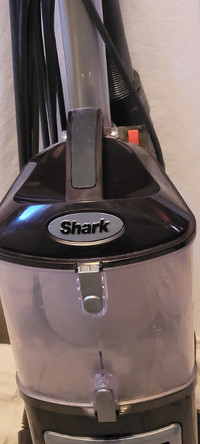 Shark Navigator Vacuum Cleaner In SARNIA!!