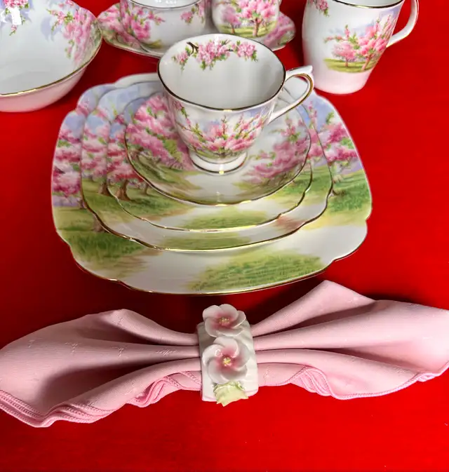 244 pieces dinnerware & silver flatware set. Blossom Time  in Kitchen & Dining Wares in City of Toronto - Image 6
