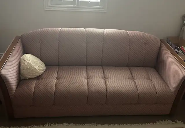 free furniture in Free Stuff in Hamilton - Image 3