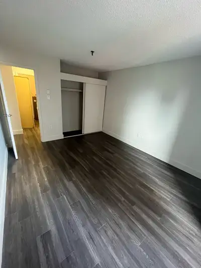 Master bedroom for rent all inclusive
