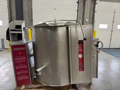Blodgett KLT-60G Natural Gas 60 Gallon Tilting Kettle, View more