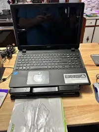 Acer Laptop with Accessories 