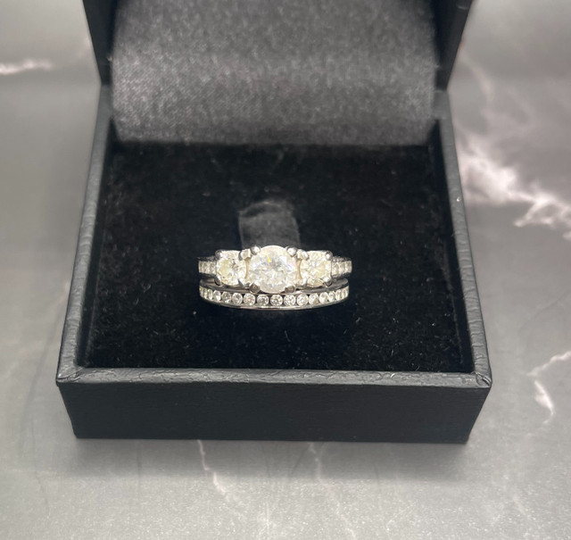 Ladies 2.5 CT Round Cut Diamond Ring, Set in 14K White Gold in Jewellery & Watches in Grande Prairie