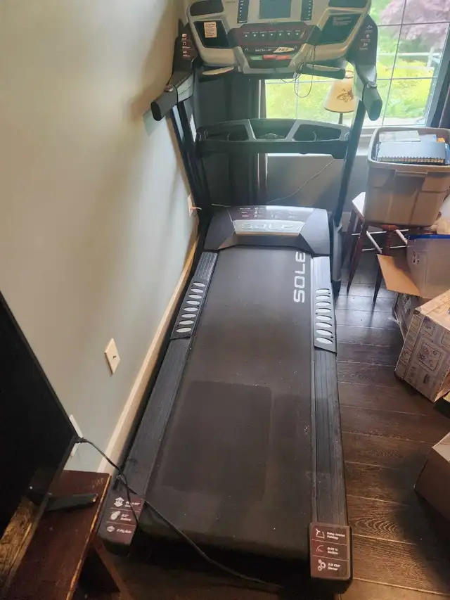 Sole F63 Treadmill-Excellent Condition-Pick Up Only62863259572227121