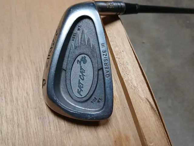 Nice Fat Cat Golf pitching wedge in Golf in London - Image 2