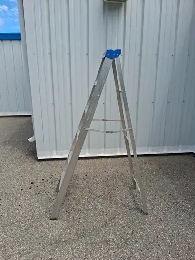 Aluminum step ladder, View more