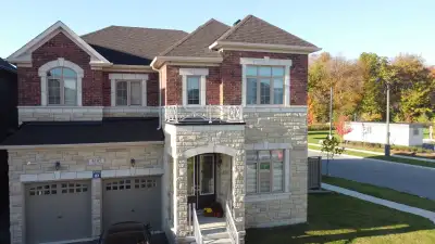 2 Bedroom Home for Lease in Oakville Heated Floors Hardwood