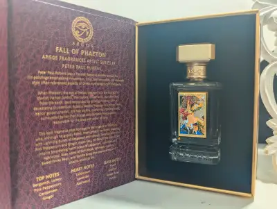 Fall of Phaeton 30ml - missing few sprays Full presentation -packaging Price is firm - $90 (open to...