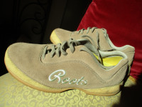 shoes, tan, suede size 10, new