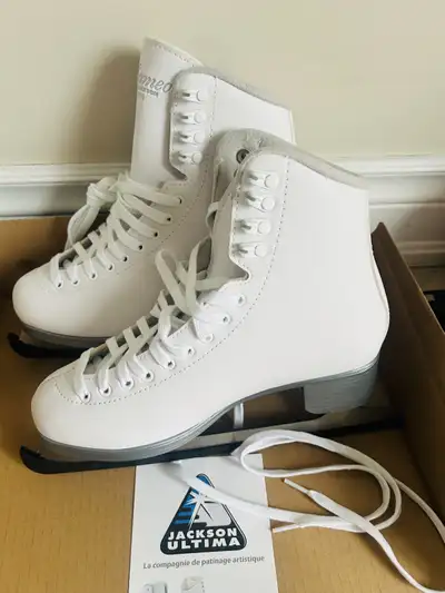 Cameo Skates by Jackson - Size 7, View more