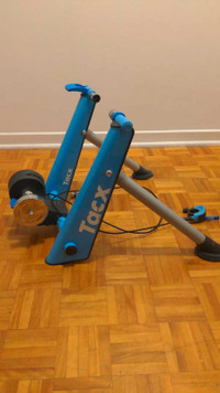 Tacx Blue Matic Indoor Cycling Trainer and Tire