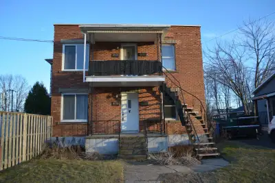 proche de toutes commodités quartier calme jardin privatif sous-sol aménageable