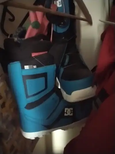 DC Scout Snowboard Boots, View more