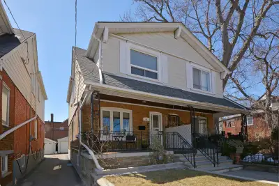 For Rent – 3-Bedroom Home in Prime Danforth Location | $3,000 All-Inclusive Available September 1st...