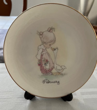 Precious Moments February Plate with Gold Trim
