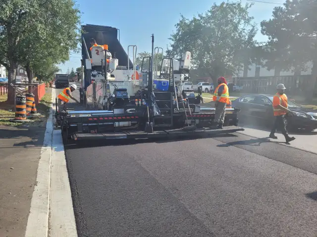 Commercial Asphalt Paving  416-818-097063760466520193120