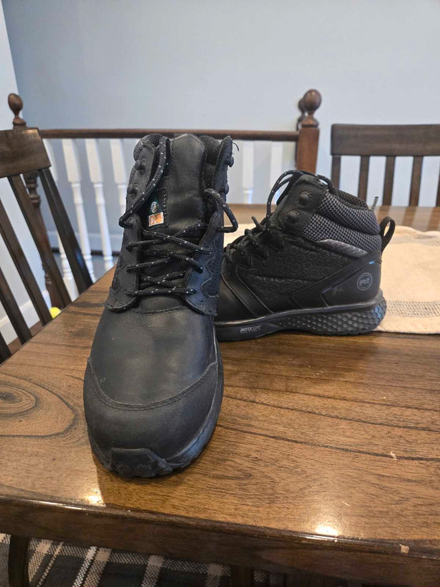 Timberland safety shoes size 9.5 in Men's Shoes in Cambridge