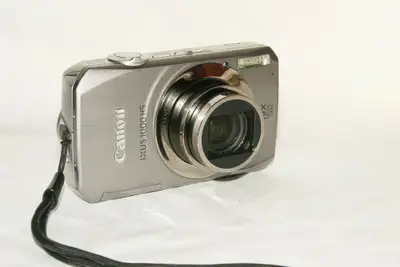 Canon Powershot  IXUS 1000 / SD4500 IS, View more