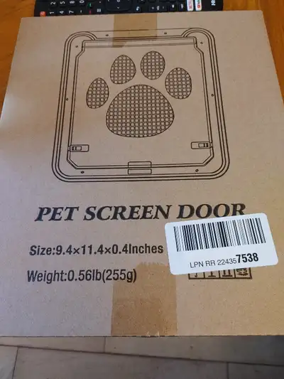 Bnib pet screen door for cat or sm dog 9.4"x11.4"x0.4"