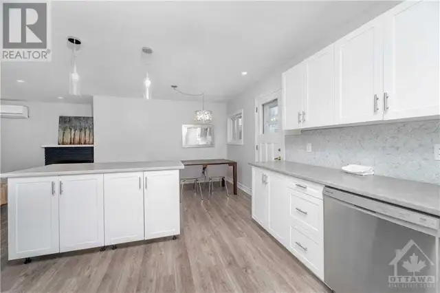 Bayshore/Marivale/Kanata Room for Rent in Long Term Rentals in Ottawa - Image 4