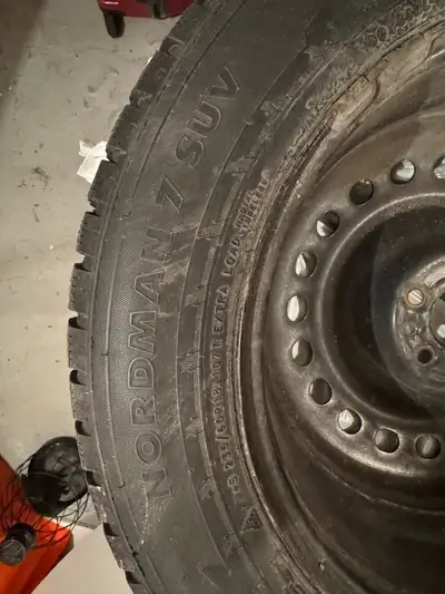 Nokian tyres / Norman 7 Size 235 / 60 /R18