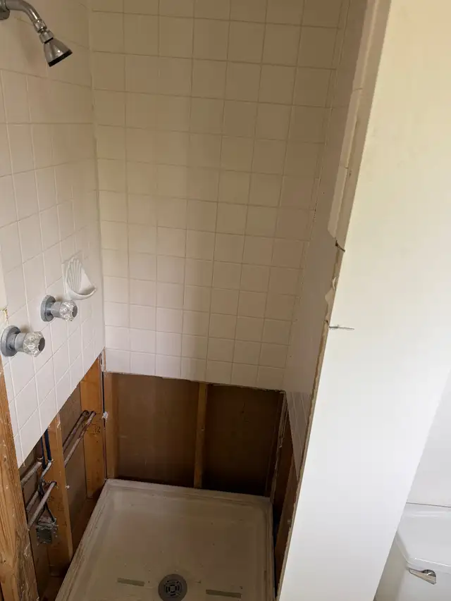 Plumber / handyman64368726412162122