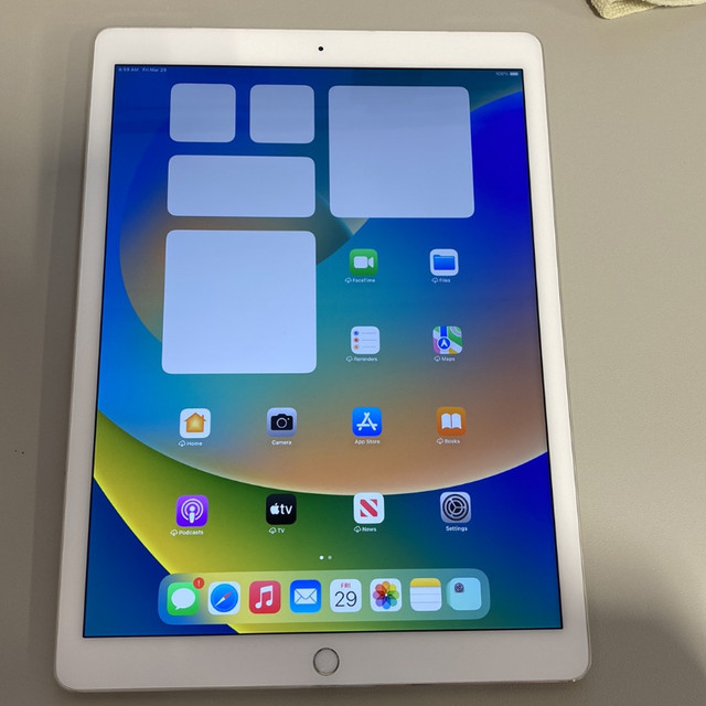 iPad Pro 12.9 inch, 1st gen in iPads & Tablets in Summerside - Image 2