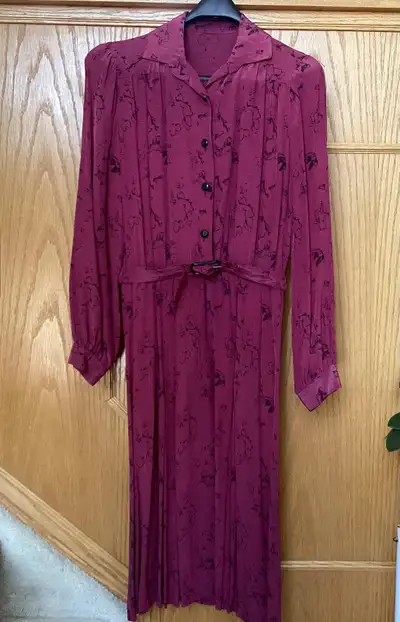 Vintage 90s Long Sleeved Dress - Size Medium, View more