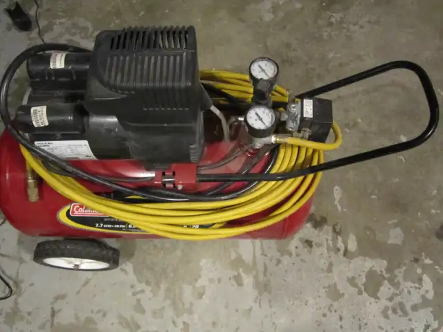 Powermate Air Compressor 20 Gallon and work bench523946887155568643
