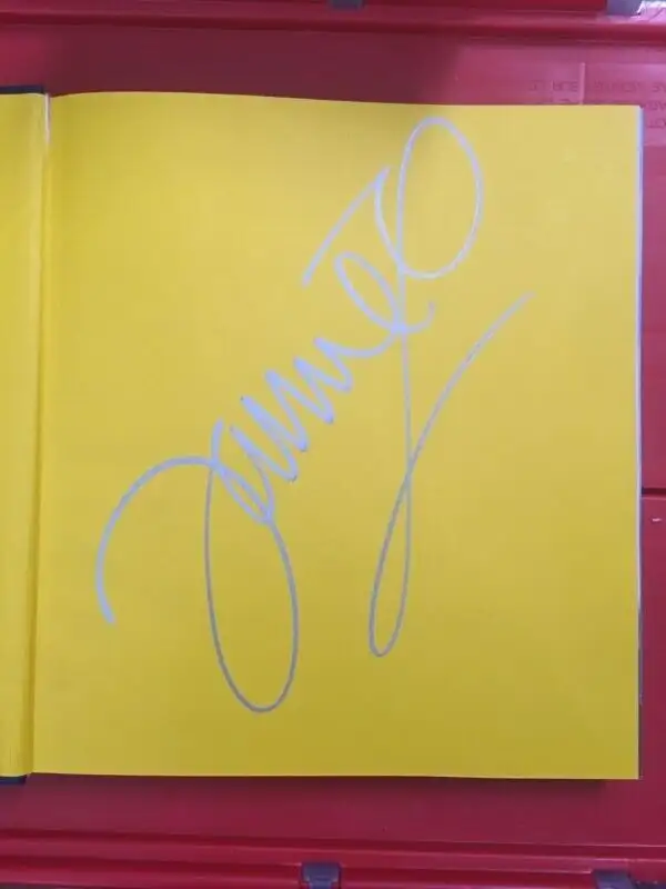 Jamie Oliver - Jamie’s Kitchen (Autographed book) in Non-fiction in Mississauga / Peel Region - Image 9