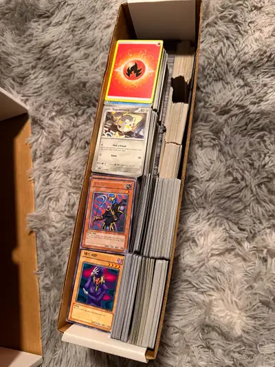 Bulk common magic the gathering cards some common and yugioh cards and some Japanese and English bas...