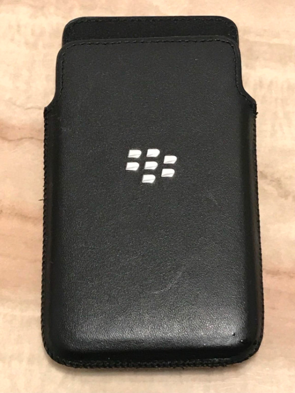 Various Blackberry unlocked Bold, Curve, Z30 Phones in Cell Phones in Oakville / Halton Region - Image 3