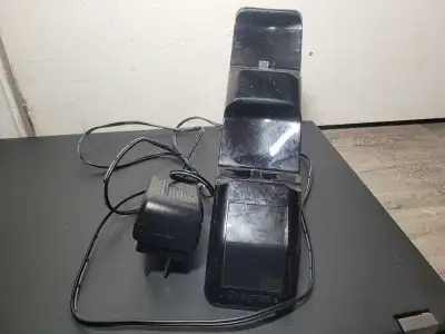 It holds 2 Dualshock 4 Fast Charging All that is included are the dock itself and the power adapter
