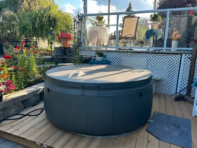 SOFTTUB HOT TUB, View more