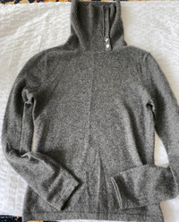 Anne Klein Soft 100% Cashmere Turtleneck sweater *New