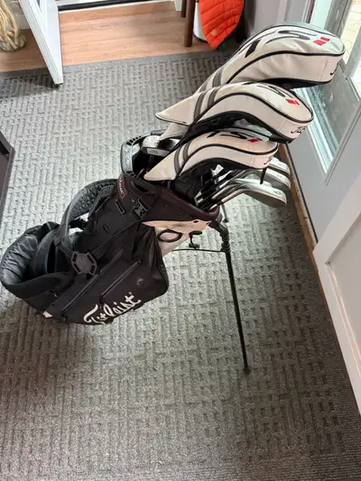 Titleist golf set - TSi2 woods t300irons, View more