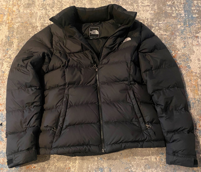 (REDUCED) North Face 700 womens 1996 puffer jacket in Women's - Tops & Outerwear in City of Toronto - Image 2