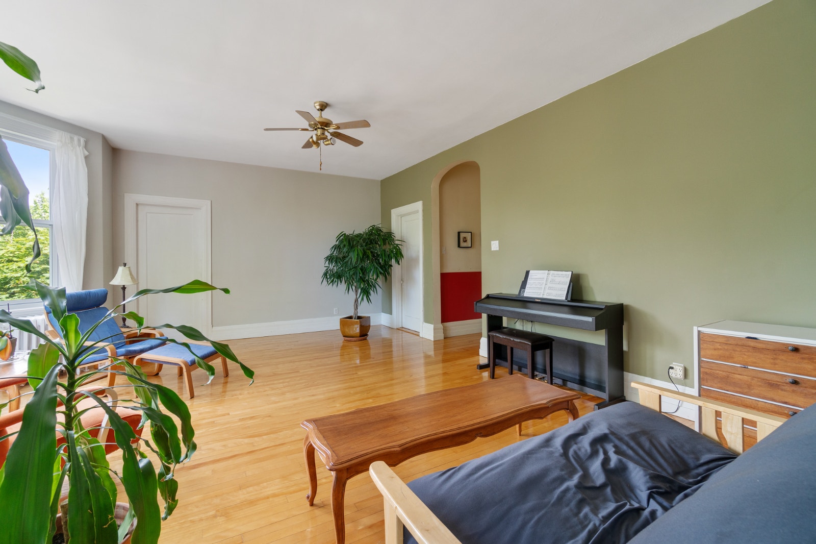 Chambre meublée à louer dans un grand appartement à Montcalm — photo 3