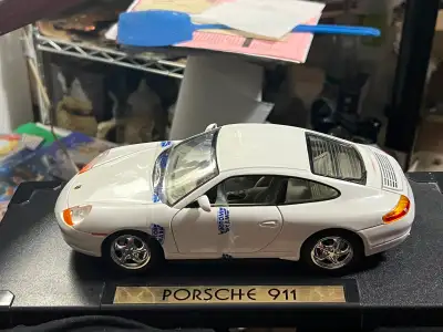 Porsche 911 1999 Motor Max 1:18 Die Cast Model car – WHITE., View more