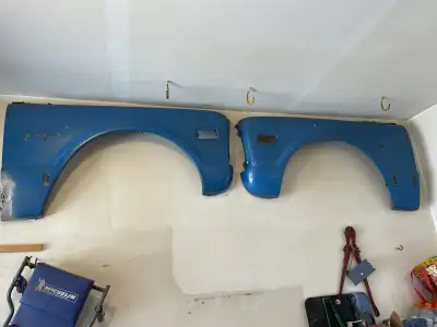 Used 72 C10 parts Inner and outer front fenders $300 Can be viewed in Ilderton Cash only.