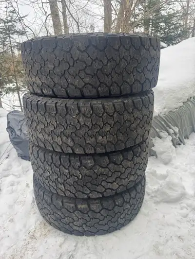 285 60 20 general grabber atx. Roughly 33inch. All in great shape. Half tread. Worn evenly. Lots of...