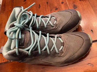 North Face Kids Hiking Boots - Size 5, View more