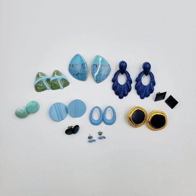 Blue Vintage Earrings Lot  10 Pairs Costume Jewelry Pierced Ears in Jewellery & Watches in Strathcona County - Image 2
